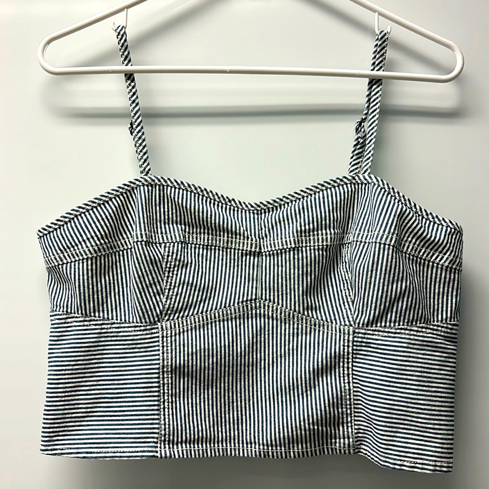 Universal thread & Co., size large ladies bralette/crop top Navy & white denim